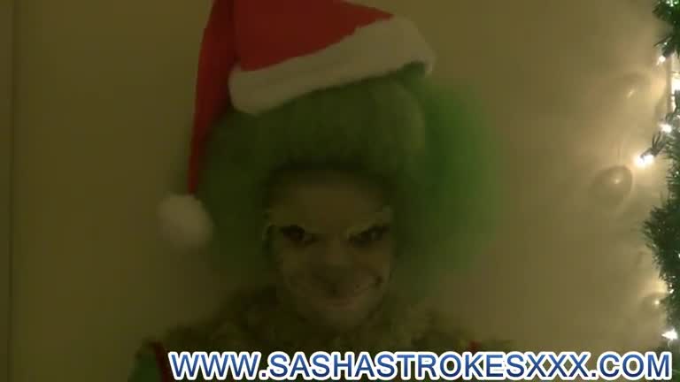 The TS Grinch [BTS]