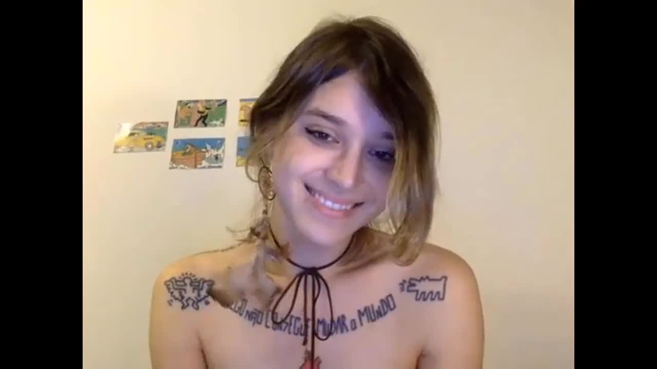 Petite trap amateur plays with her dick